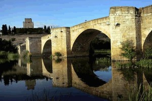 ciudad-rodrigo-puente-sobre-rio