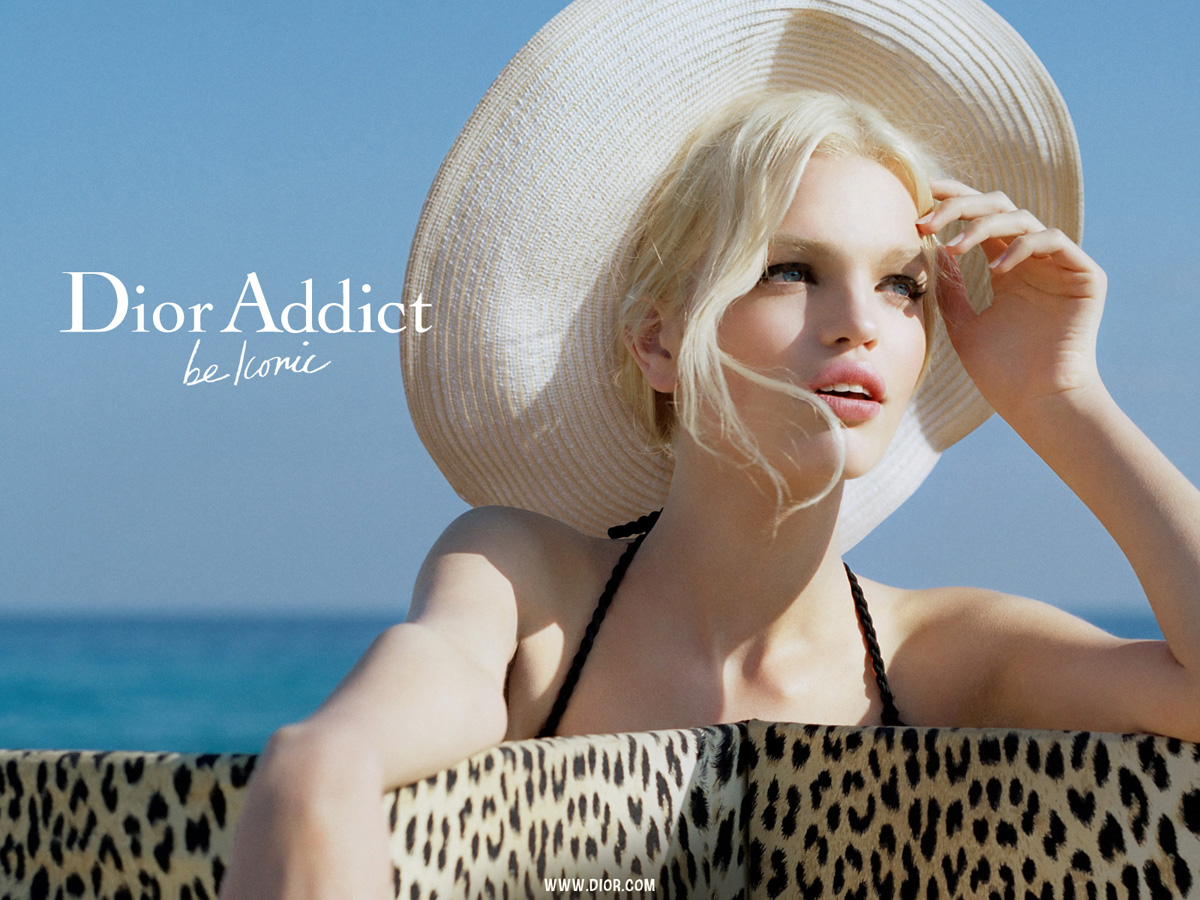 http://www.mujer.info/wp-content/uploads/2013/04/daphne-groeneveld-tim-walker-dior-addict-01.jpg