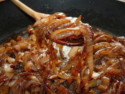 Cómo hacer cebolla caramelizada