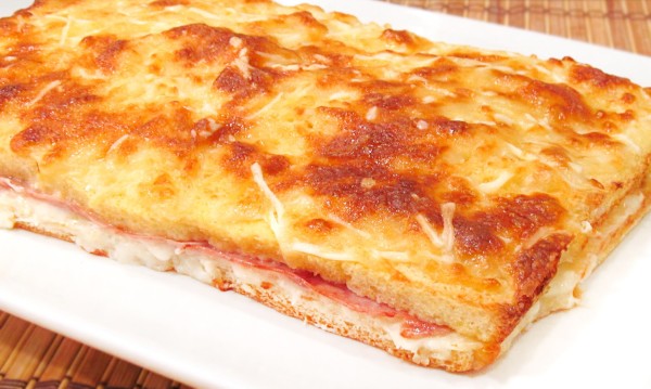 Pastel de jamón y queso